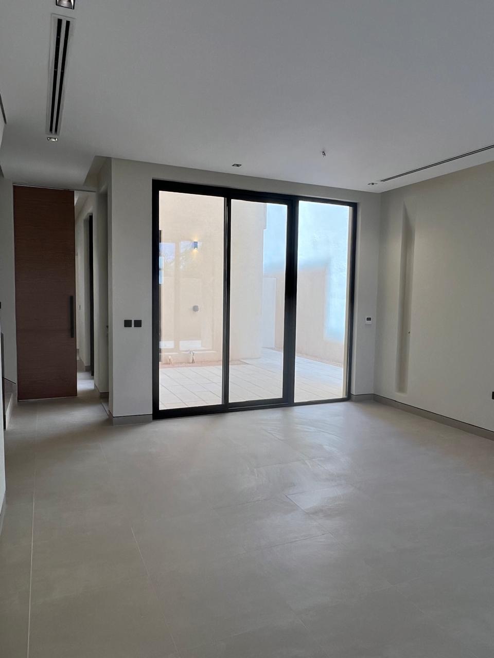 🏡 Luxury Villa for Rent in Ewan Sedra 2 (tuwaiq villa) – Roshn Front